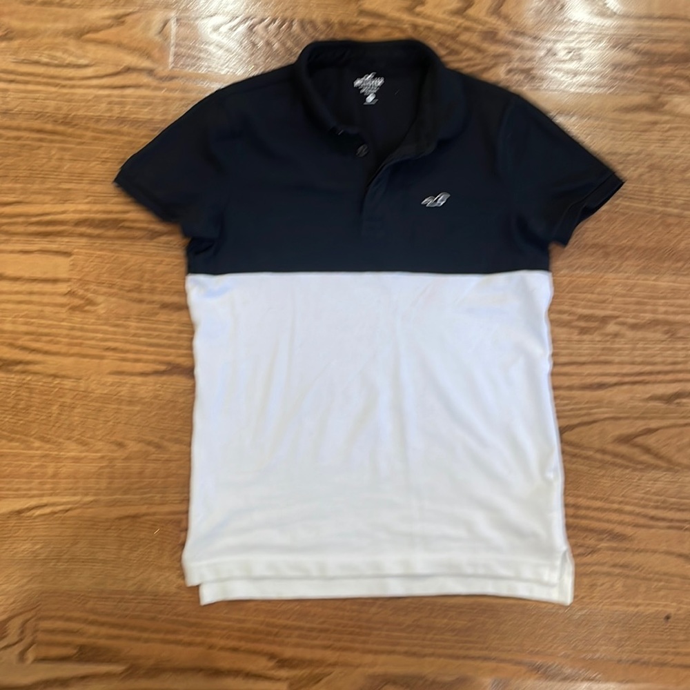 T shirt Hollister size xs good condition men - Picture 1 of 2
